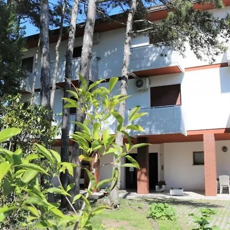 Cozy 300mt From The Apartmán