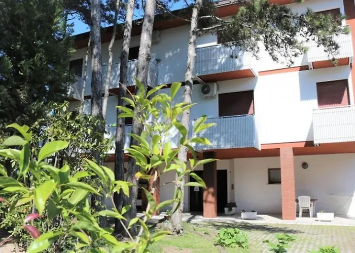 Cozy 300mt From The شقة