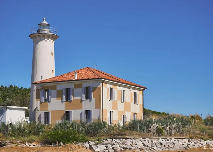 شقة Cozy 300mt From The *